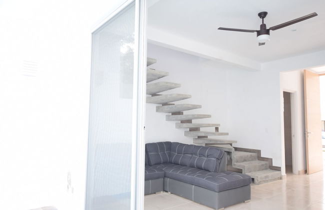 House in Cancun Near to the Airport, in a Family Neighborhood - Foto 12