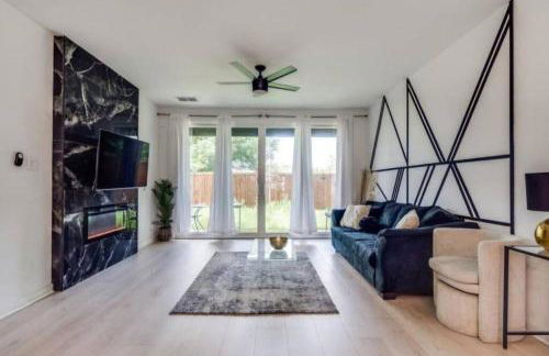 Mins from Downtown Cool Indoor Games Work Space - Foto 9