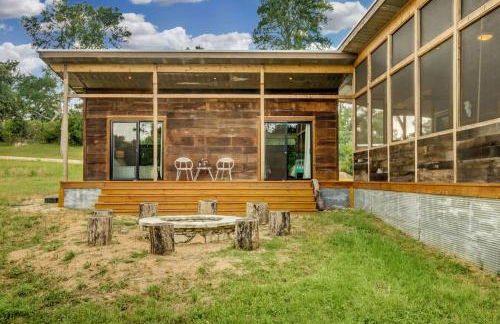 Artisan Cabin with Beautiful Decor and a Classic Fire Pit near Austin, Texas - Foto 9