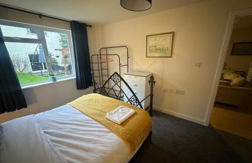 1 bed annex with extra sofa bed ideal for families and business guests - Photo 18