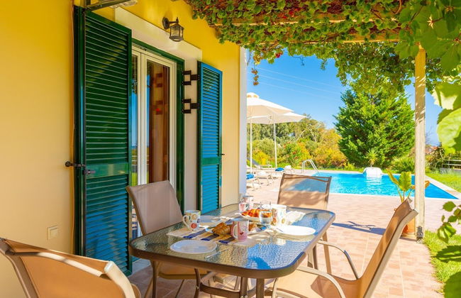 Villa Melissa Large Private Pool Walk to Beach Sea Views A C Wifi Car Not Required - 1926 - Foto 56