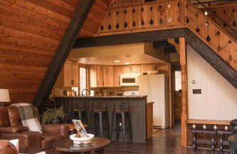 Cozy A-FrameKing BedSkiFire PitSchuss - Foto 34