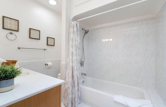 Stunning 2 Bedroom 1 Bath Home near BART - Foto 23