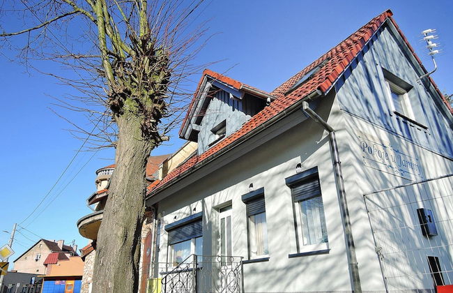 Semi-detached House in Stepnica for 7 Persons - Photo 1