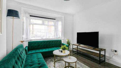 Luxury Large House With Games Room Sleeps Up to 12 - Foto 2