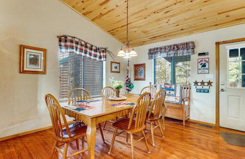 Hike, Fish and Enjoy Pond On-Site Bison Ranch Cabin - Foto 4