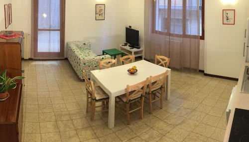 Da noi. Nella città dell'acqua e della pietra. - Foto 1