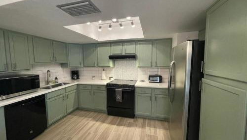 Msg for 5off 3Bed2Bath KingKingQueenBeds N PHX - Photo 3