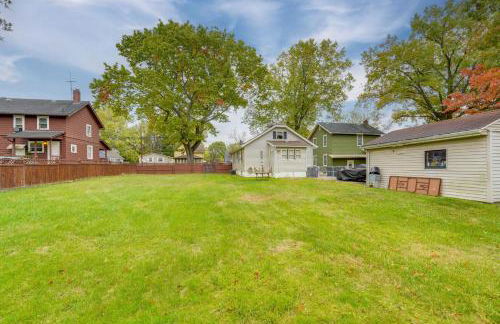 1 Mi to Akron Zoo Ranch-Style Home with Yard! - Foto 3