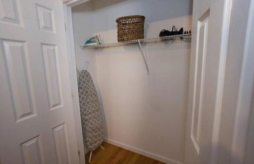 Family 3-bedroom home (2nd floor near EWR/Outlet) - Foto 4