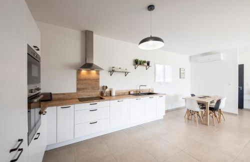 Villa Piscine Chauffée & climatisation, 5min du village - Foto 8