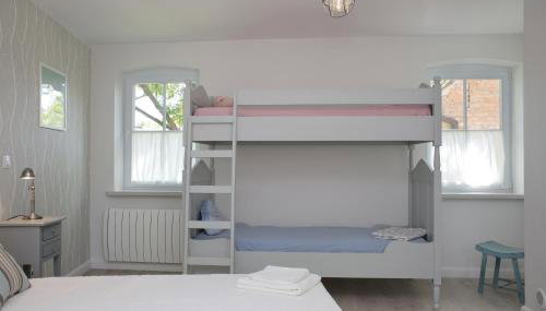 Pałac i Folwark Brzeźnica - Foto 5