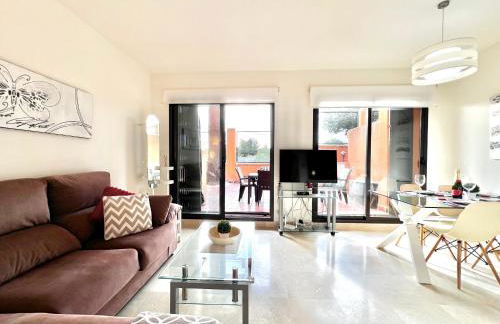 Oasis con piscina y sol - Foto 7