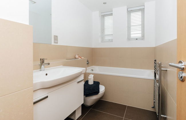 Blue Heron - 2 Bedroom Apt With 2 Parking Spaces - From 165 Per Night - Photo 21