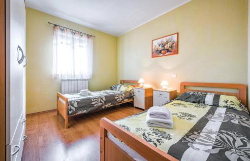 Four-Bedroom Holiday Home In Bregi - Foto 25