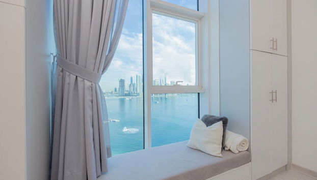 WelHome - Oceanfront Elegance 1BR Apt With Palm Sea Views - Foto 3, Habitación