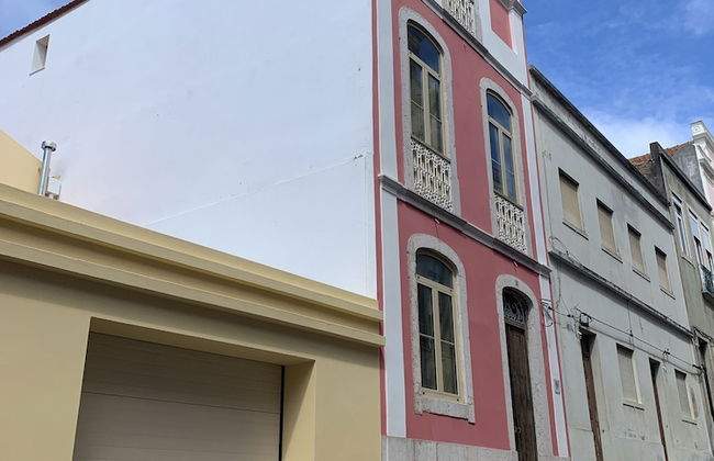 Old Town House in Figueira da Foz Near Beach - Photo 33