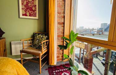 #12 Stylish Canalside Loft with Parking - Foto 11