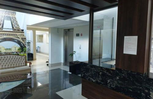 Flats da Júnia excelente localização, wi-fi, tv, ar, frigobar, garagem - Foto 13