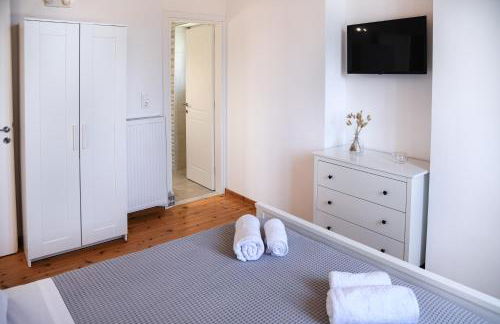 Andros Neoclassical Villa NP1926 with Private Pool - Foto 44