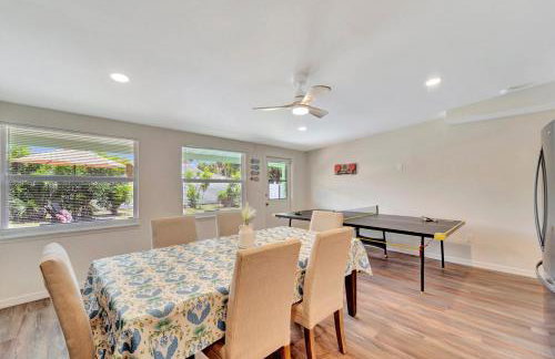 2 Kitchens, Pool, Ping Pong, Corn Hole, BBQ - Foto 3