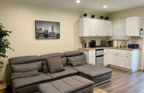 Guest suite near La Cienega Park Beverly Hills next to LACMA La Brea Tar Pits Peterson Museum and Academy Awards Museum - Foto 7