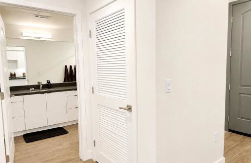 Bright Condo 10 Min from Disneyland With Pool & GYM - Foto 37