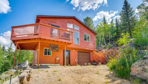 Deck and Views Pet-Friendly Cabin in Jefferson! - Foto 2