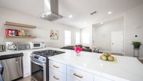 Rainbow House - Foto 5, stove, dishwasher
