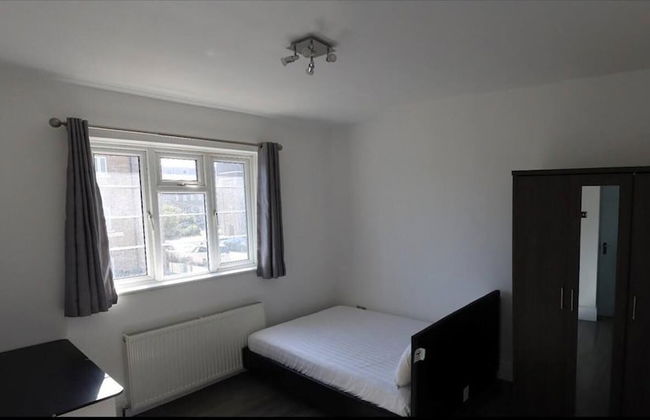 Limehouse Townhomes-4 Bedrooms,3 Bathrooms,garden - Foto 3