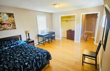 Suites on East Side near Whole Foods, Brown University, Miriam Hospital, MBTA, Downtown, - Photo 5