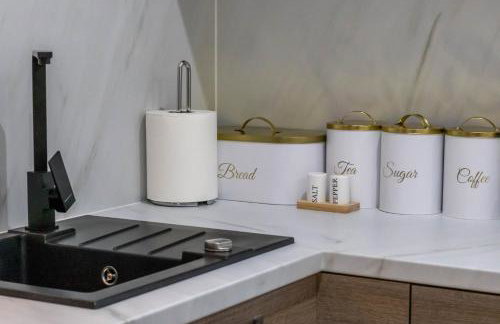 Aura Apartment - Photo 6