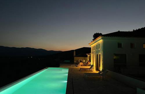 Privatised Pasparo Estate - 3 Apartments & Pool - Foto 28