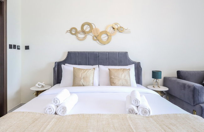Elite LUX Holiday Homes - Sleek Urban Studio in Liwan Dubai - Foto 4