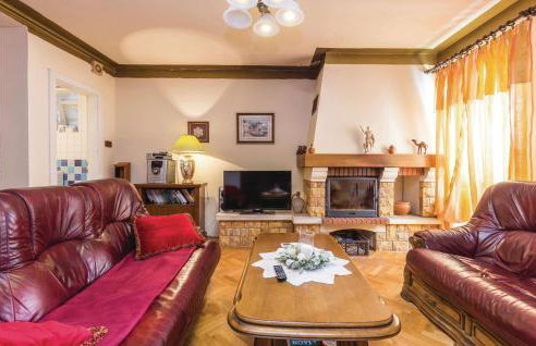 Three-Bedroom Holiday Home In Praputnjak - Foto 2