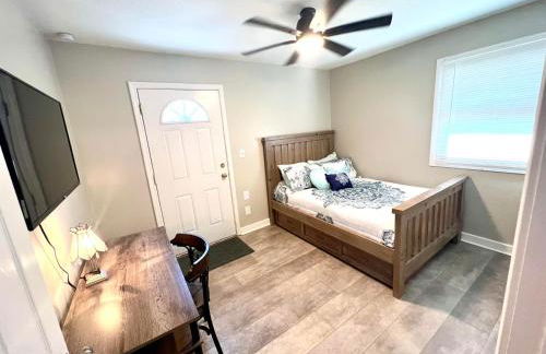 4/2 Home Close to Beach, Centrally located! - Foto 21