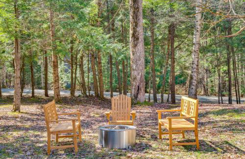 Haverhill Mtn Retreat Hike, Ski, Relax in Hot Tub - Foto 2