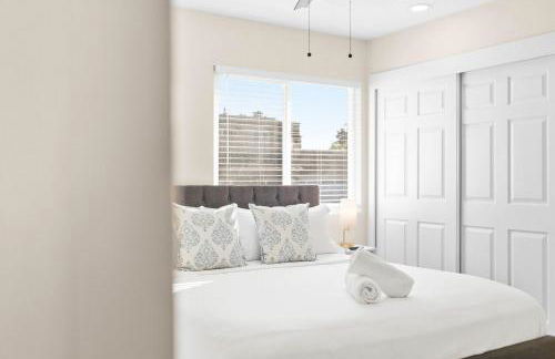 Dog Friendly Home Near the Beach with Grill, Fire Pit, Enclosed Backyard - Foto 72