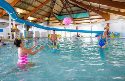 The Retreat - An Luxurious Caravan in Towyn, Wales - Photo 31