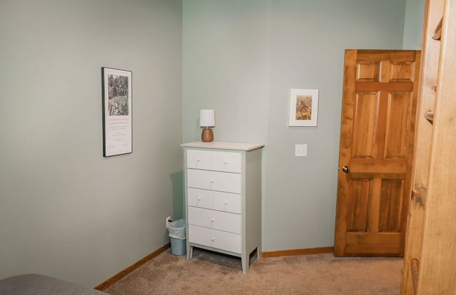 Waterfront 2BDR Condo in Grand Haven 110 - Foto 13