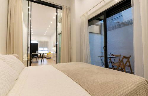 Apartamento moderno recién reformado con patio en el centro de Elche - Foto 2