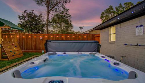 5-BD 2-BA Tranquil Retreat ft Jacuzzi & Playground - Foto 4