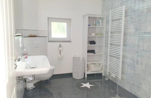 Rachel III - Foto 17