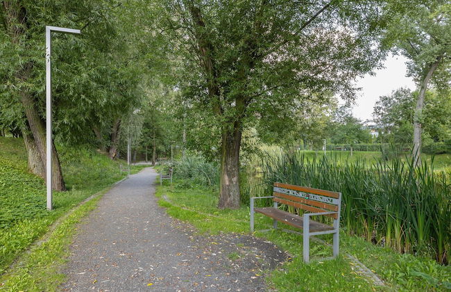 5th Floor Studio in Katowice by Renters - Photo 19