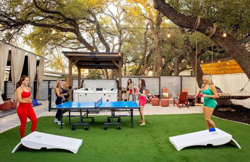 SoCo Cowgirl: Pool, Putt, Karaoke, Spa, 2mi to DT - Foto 73