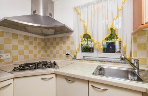 4 Bedroom Amazing Home In Garica - Photo 26