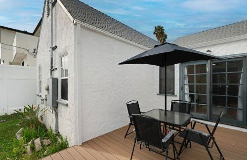 Spacious 4BR House with Large Yard and Parking Beverly Hills Adj - Foto 13