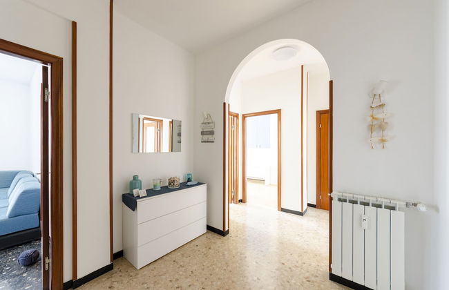 JOIVY Family Flat W/Terrace & Parking Near Beach - Foto 41