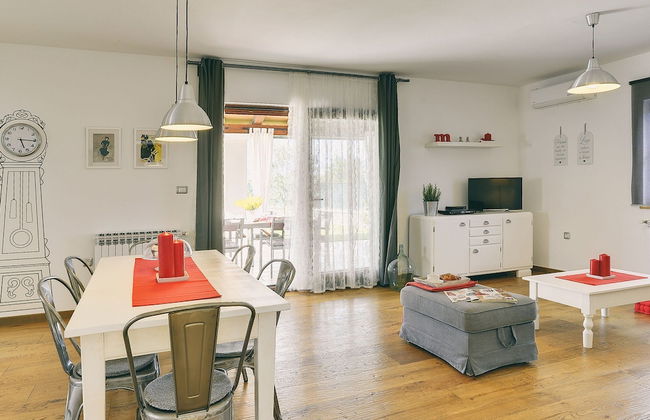 Modern Holiday Home With Pool in Marcana - Foto 19