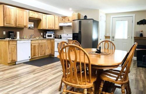 Hot Tub-Mountain View-Secluded-Entire Private Floor - Foto 21